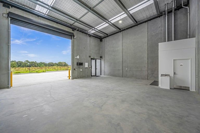 Photo of property in 7 Yellow Pear Lane, Karaka, 2578