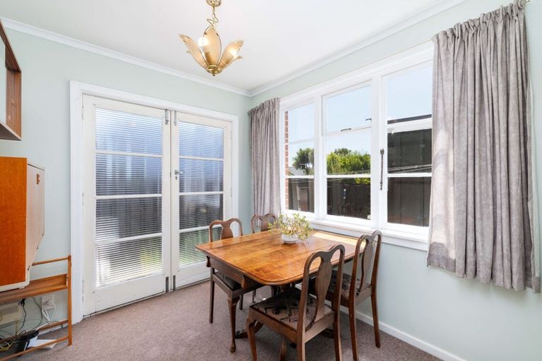 Photo of property in 1/11 Clouston Street, Saint Martins, Christchurch, 8022