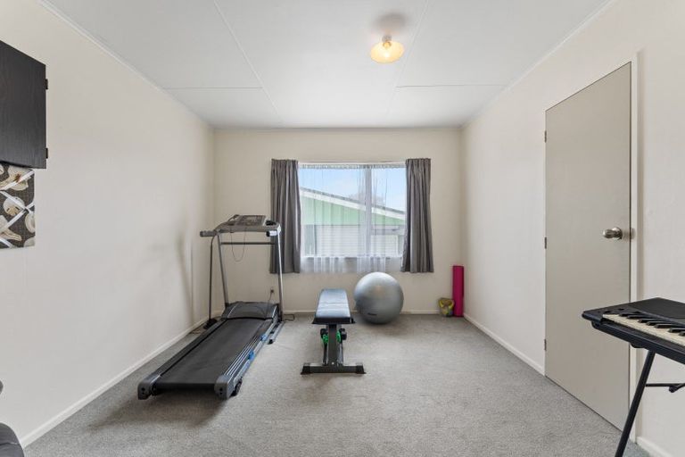 Photo of property in 6 Tudor Road, Pahiatua, 4910