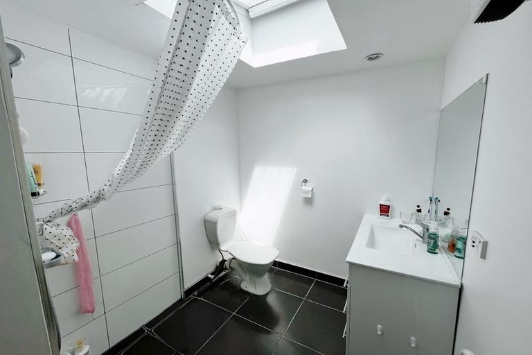 Photo of property in 51a Peverel Street, Riccarton, Christchurch, 8041