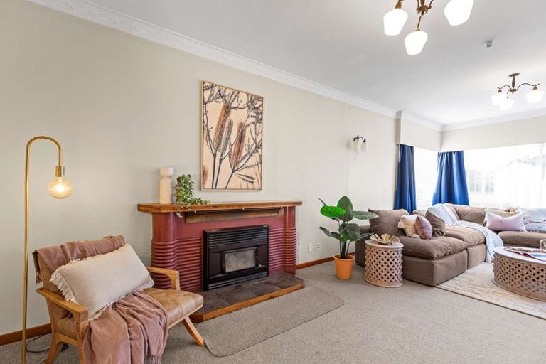 Photo of property in 15a Cumbrae Place, Aramoho, Whanganui, 4500