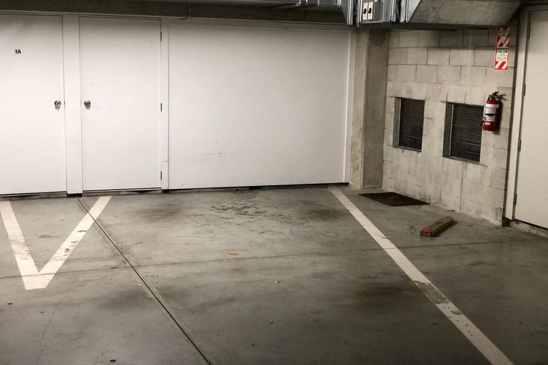 Photo of property in The Grand Apartments, 1d/4 Kell Drive, Albany, Auckland, 0632