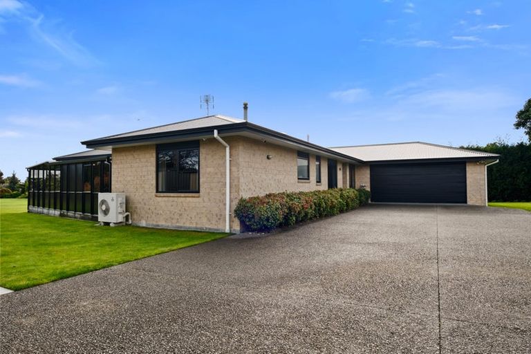 Photo of property in 2 Joll Street, Waitara, 4383