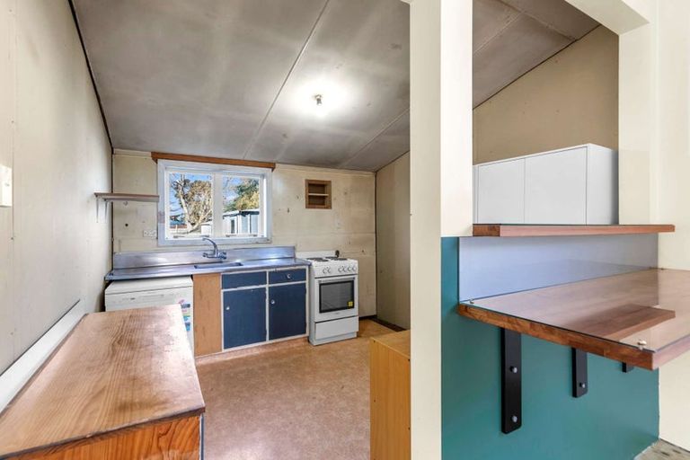 Photo of property in 44 Tennyson Street, Dannevirke, 4930