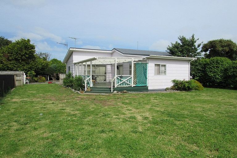 Photo of property in 23 Dixon Avenue, Hawera, 4610