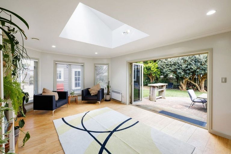 Photo of property in 185 King Street, Cambridge, 3434