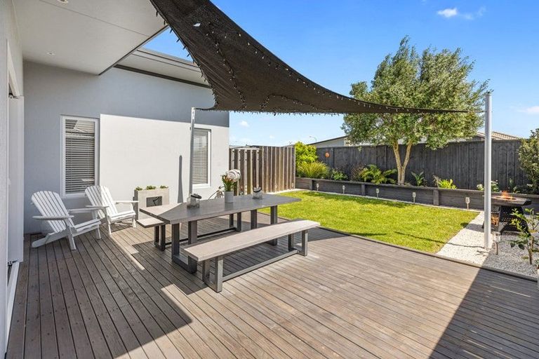 Photo of property in 106 Coast Boulevard, Papamoa Beach, Papamoa, 3118
