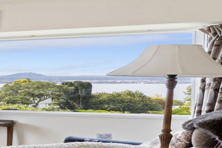 Photo of property in 2/8 Kinder Street, Acacia Bay, Taupo, 3330