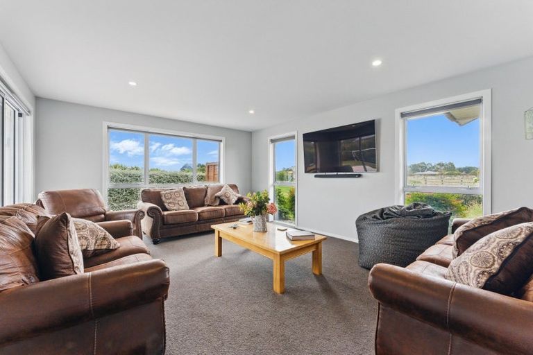 Photo of property in 23 Nicholson Drive, Kaitoke, Whanganui, 4572