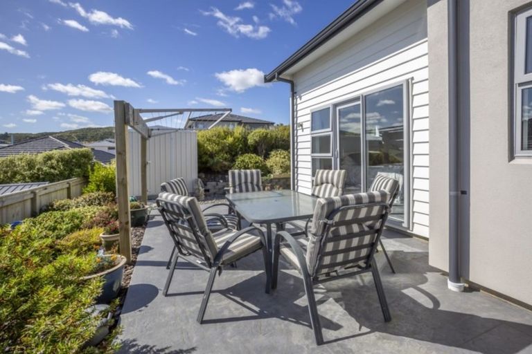 Photo of property in 17 John Burke Drive, Aotea, Porirua, 5024