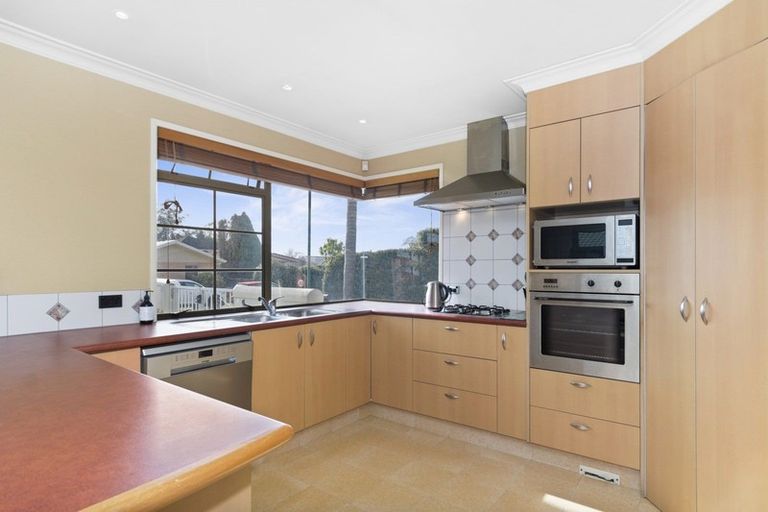 Photo of property in 14 Pembroke Drive, Bethlehem, Tauranga, 3110