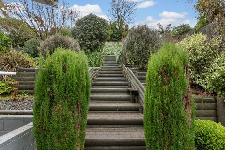 Photo of property in 32 Rothesay Place, Dinsdale, Hamilton, 3204