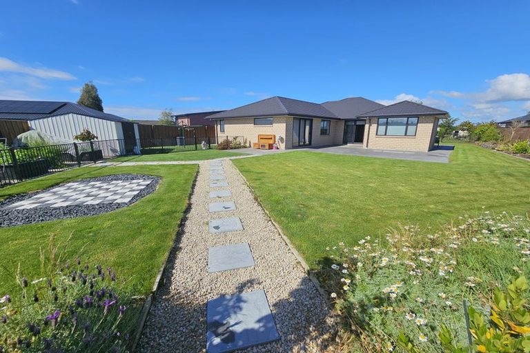 Photo of property in 36 The Esplanade, Pegasus, 7612