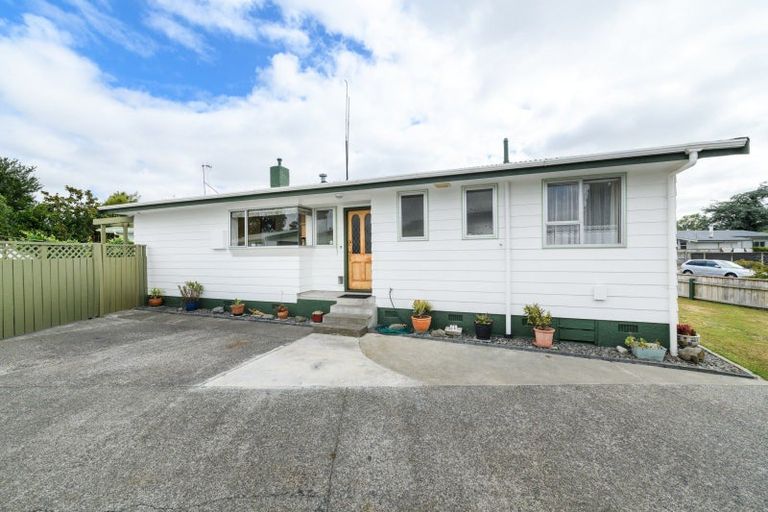 Photo of property in 50 Dewe Avenue, Feilding, 4702