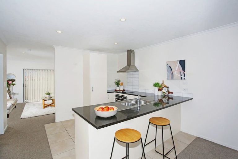 Photo of property in 21/46 Park Estate Road, Rosehill, Papakura, 2113