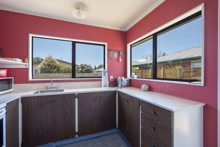 Photo of property in 2/116 Parkers Road, Tahunanui, Nelson, 7011