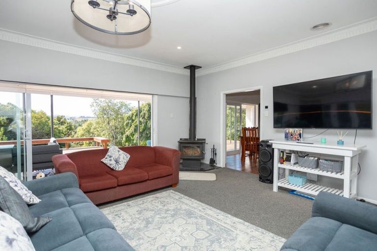 Photo of property in 16 Ruahine Street, Dannevirke, 4930