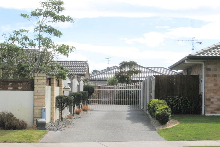 Photo of property in 70 Tuihana Drive, Papamoa Beach, Papamoa, 3118