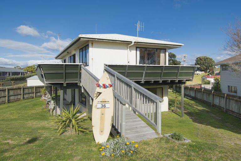 Photo of property in 36 Motiti Road, Papamoa Beach, Papamoa, 3118