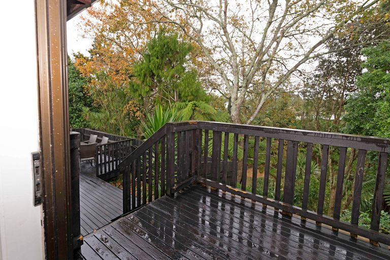 Photo of property in 2/34 Don Buck Road, Massey, Auckland, 0614
