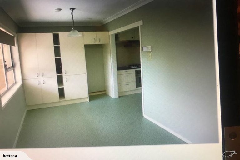 Photo of property in 2/105a Wallace Road, Papatoetoe, Auckland, 2025