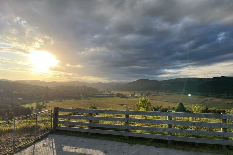 Photo of property in 120 Kaimata Road, Bay View, Napier, 4182