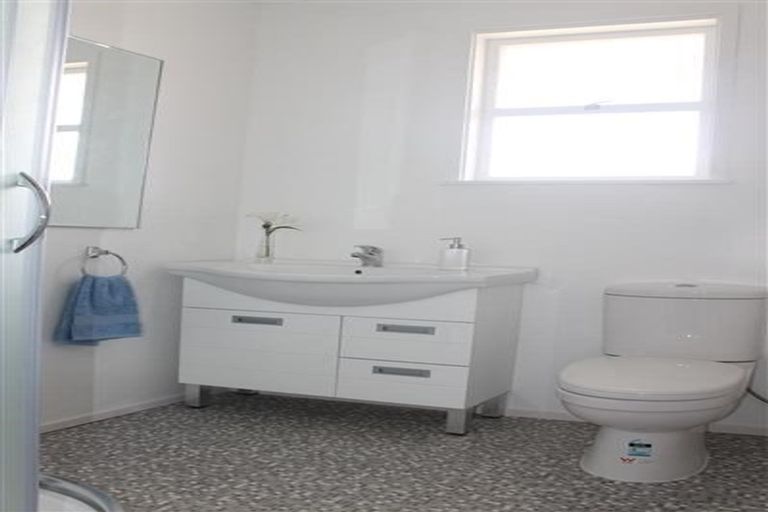 Photo of property in 3/68 Rangitoto Road, Papatoetoe, Auckland, 2025