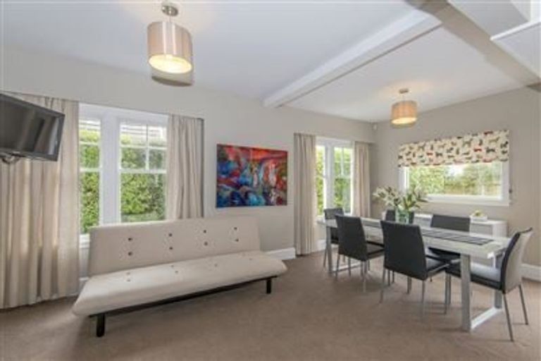 Photo of property in 86a Idris Road, Fendalton, Christchurch, 8052