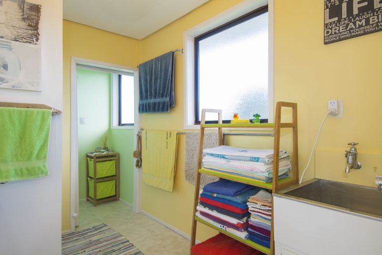 Photo of property in 36 Motiti Road, Papamoa Beach, Papamoa, 3118