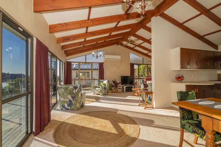 Photo of property in 1 Pine Grove, Tairua, 3508