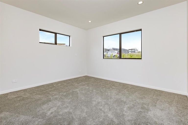 Photo of property in 1 Hutukawa Drive, Beachlands, Auckland, 2018