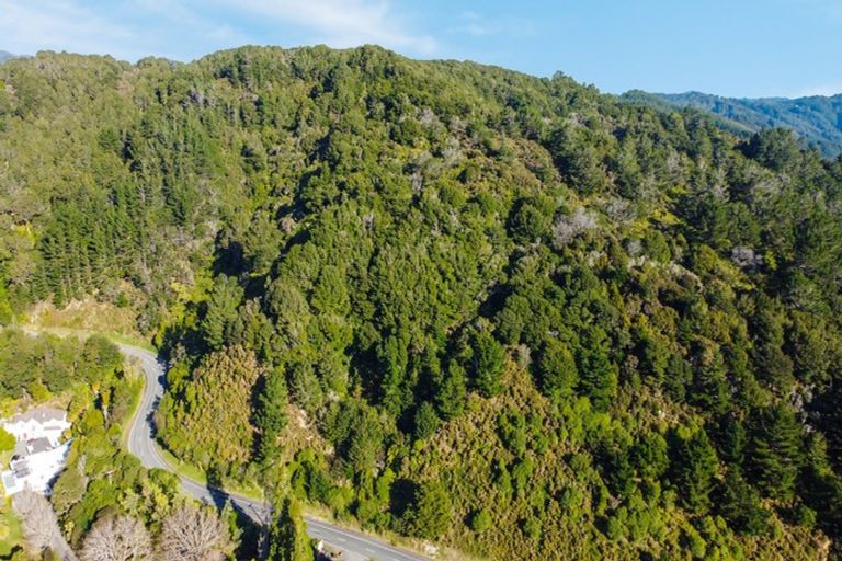 Photo of property in 2 Wallaceville Road, Wallaceville, Upper Hutt, 5018