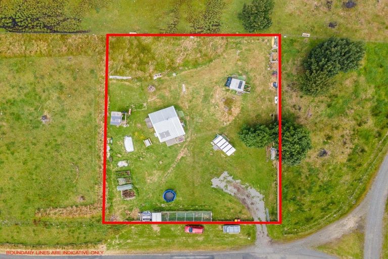 Photo of property in 17 York Street, Ohai, 9635