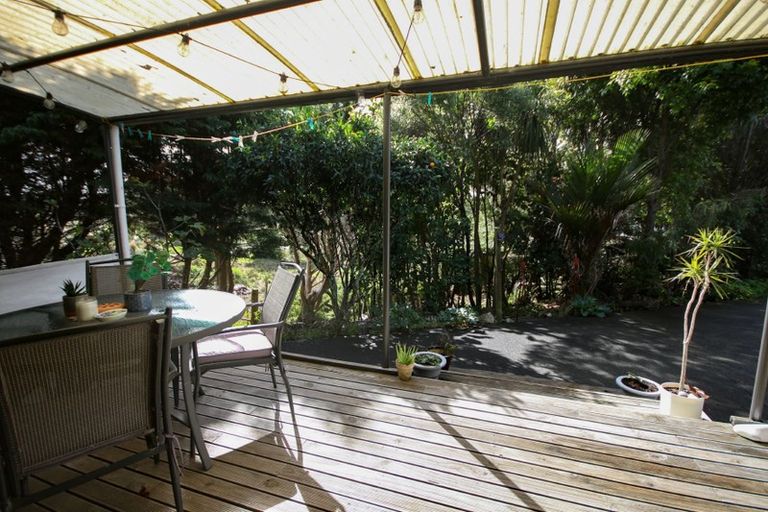 Photo of property in 1913 Paparoa Valley Road, Paparoa, 0571