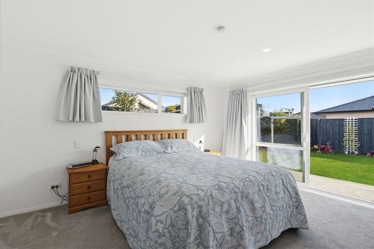 Photo of property in 35 Larissa Road, Halswell, Christchurch, 8025