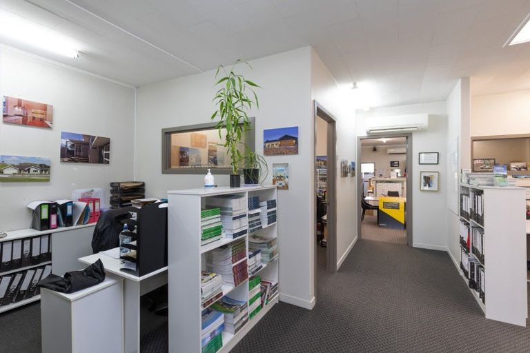 Photo of property in 308a Queen Sh25 Street, Thames, 3500