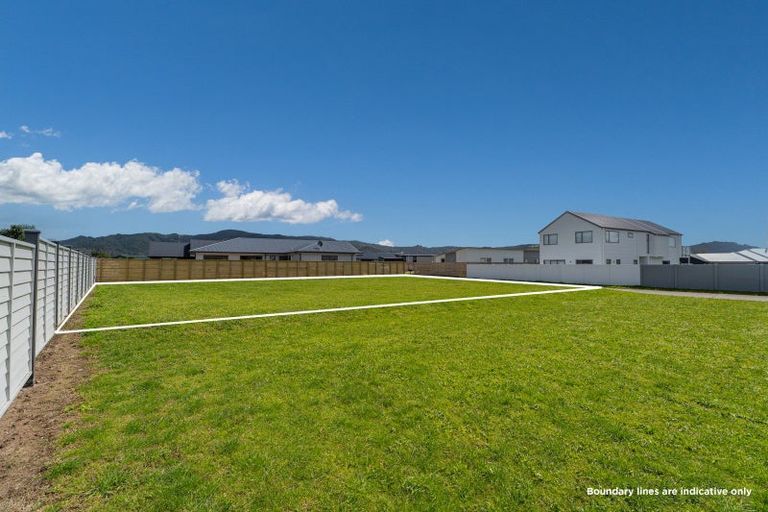 Photo of property in 8 Norma Way, Whitianga, 3510