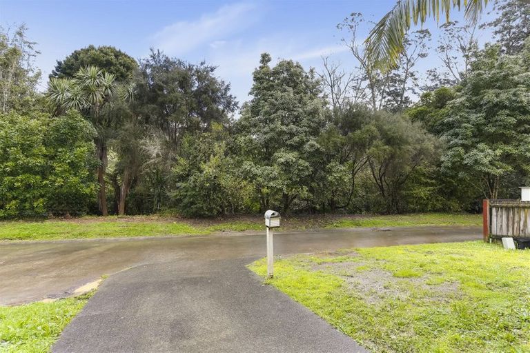 Photo of property in 5 Lumino Lane, Henderson, Auckland, 0612
