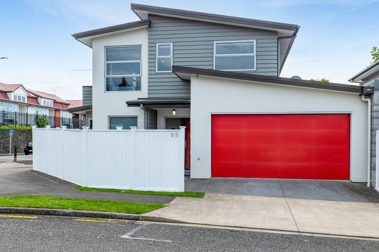 Photo of property in 55 Pendarves Street, New Plymouth, 4310