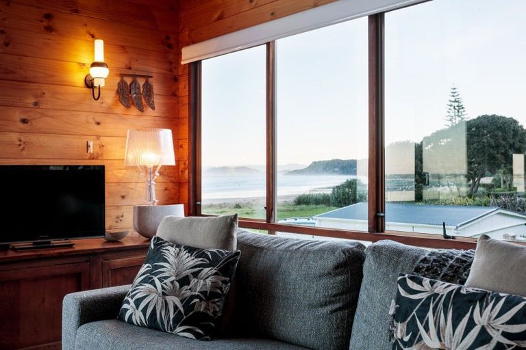 Photo of property in 6 Makorori Beach Road, Makorori, Gisborne, 4073