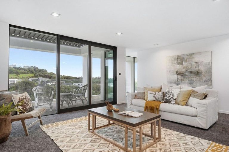 Photo of property in 51 Lynley Park Drive, Omokoroa, 3114