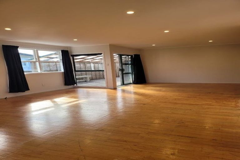 Photo of property in 34 Antrim Crescent, Otara, Auckland, 2023