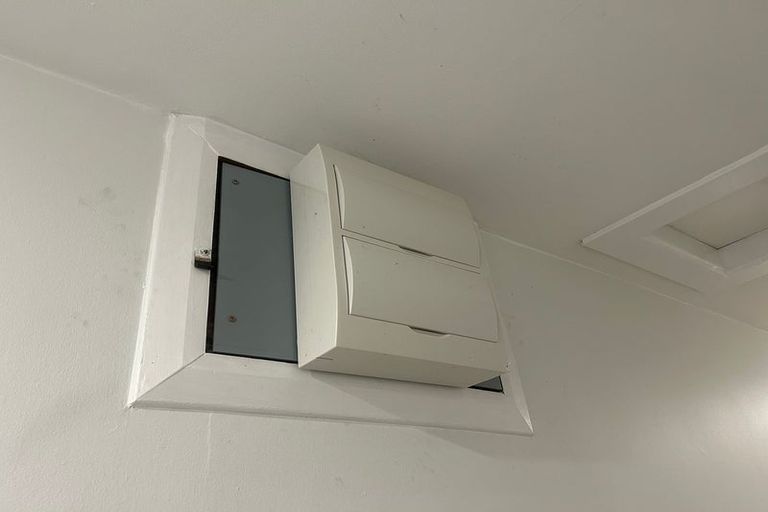 Photo of property in 2/14 Shaftesbury Street, Avonhead, Christchurch, 8042