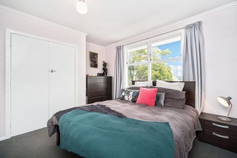 Photo of property in 3/10 Coroglen Avenue, Birkenhead, Auckland, 0626