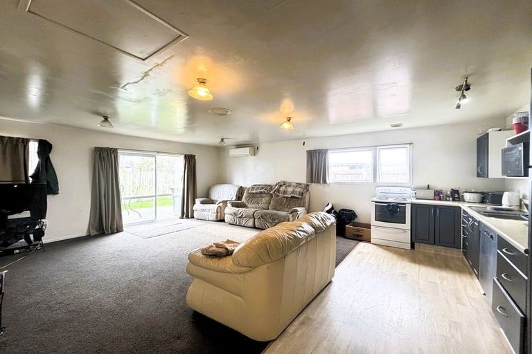 Photo of property in 156 Peverel Street, Riccarton, Christchurch, 8041