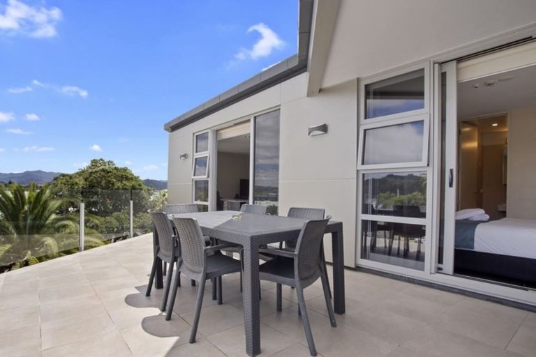 Photo of property in 1/8a The Esplanade, Whitianga, 3510