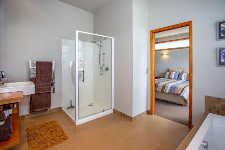 Photo of property in 217b Beverley Terrace, Whangamata, 3620