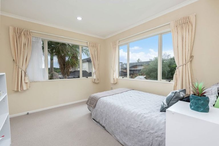 Photo of property in 100 Middlefield Drive, Flat Bush, Auckland, 2016