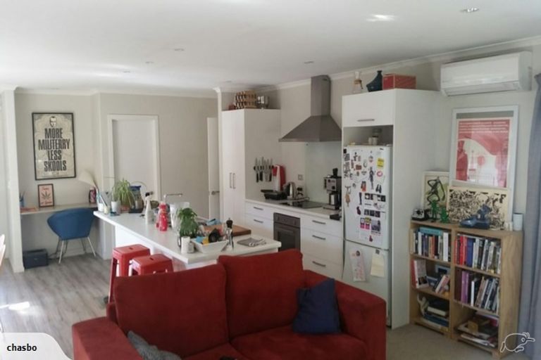 Photo of property in 69 Saint Martins Road, Saint Martins, Christchurch, 8022