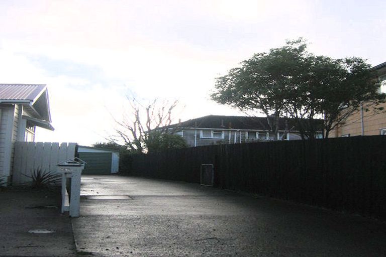 Photo of property in 110a Whites Line East, Waiwhetu, Lower Hutt, 5010